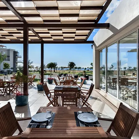 Apartament Thalassa Beach Resort Two Bedroom Holiday Home